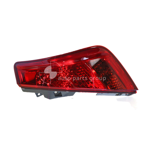 Genuine RH Drivers Side Tail Light For Nissan Z50 Murano 2005-2008